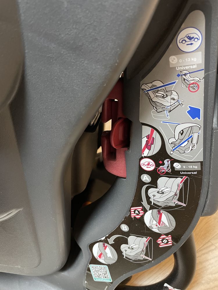 Столче Britax First Class Plus 0-18кг