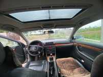 Audi a4 b6 2002 .