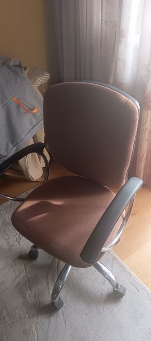Кресло компьютерное. В отличном состоянии. Б.у