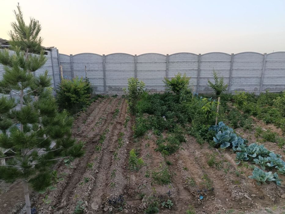 Тогалланмаган участка уй сотилади