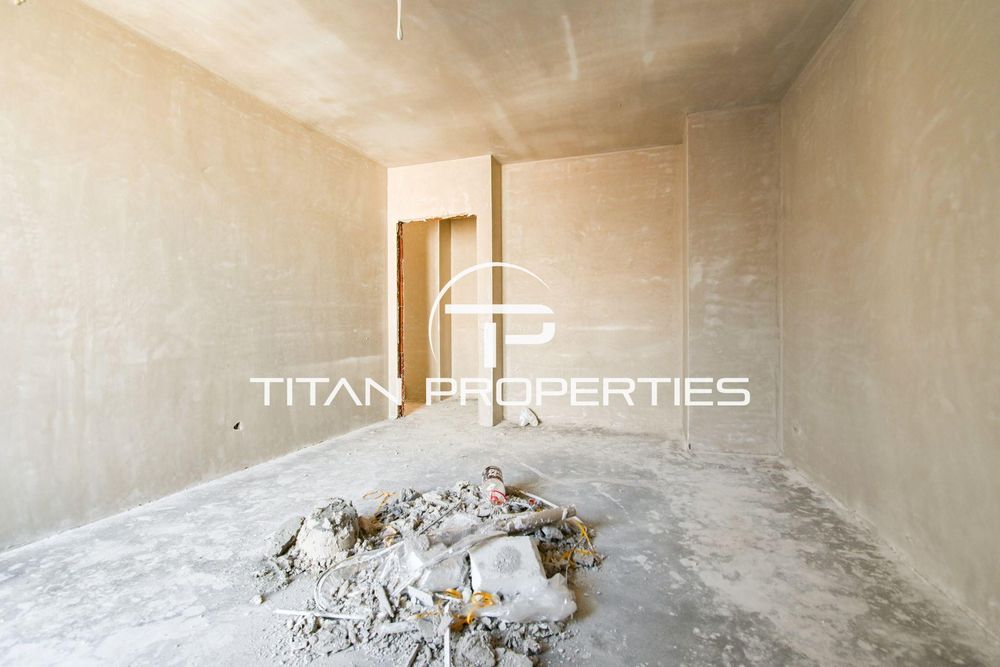 Тристаен , за продажба ,ж.к. Банишора