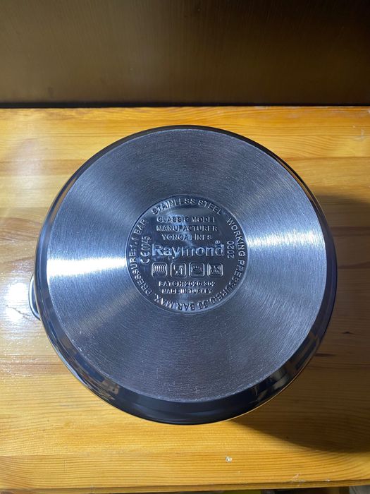 НОВА тенджера под налягане от нераждаема стомана 7 литра