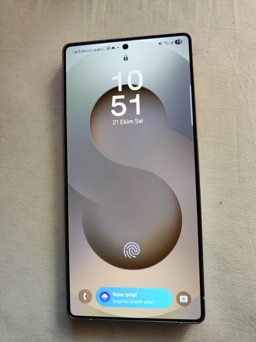Отворен съм за предложения за размяна Samsung s25 ultra 12/512gb Цена