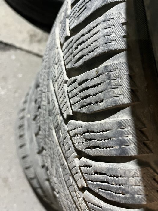 255/55/19 зимние шины Nokian Hakkapelitta