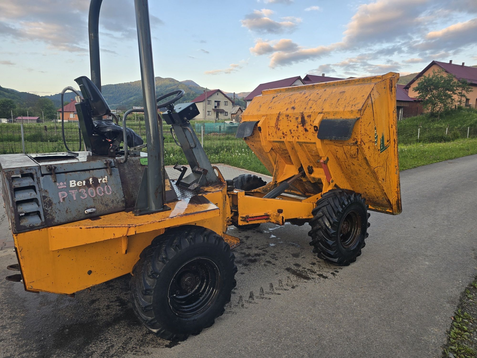 Dumper 3 tine Benford PT3000