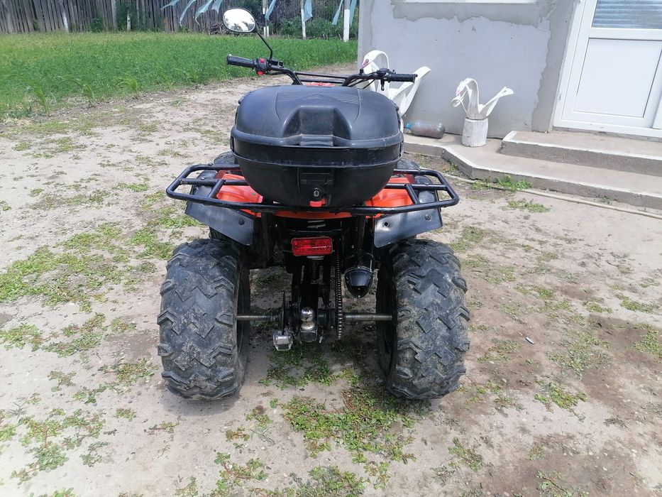Vând atv-uri de 250cc