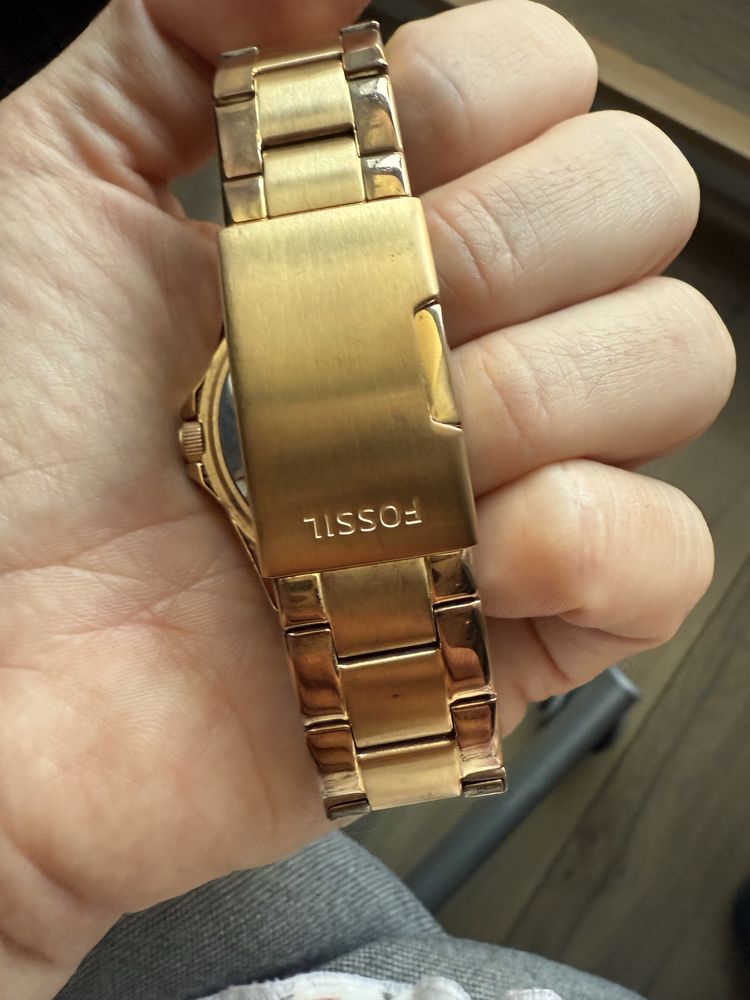 Часовник Fossil RILEY ES281