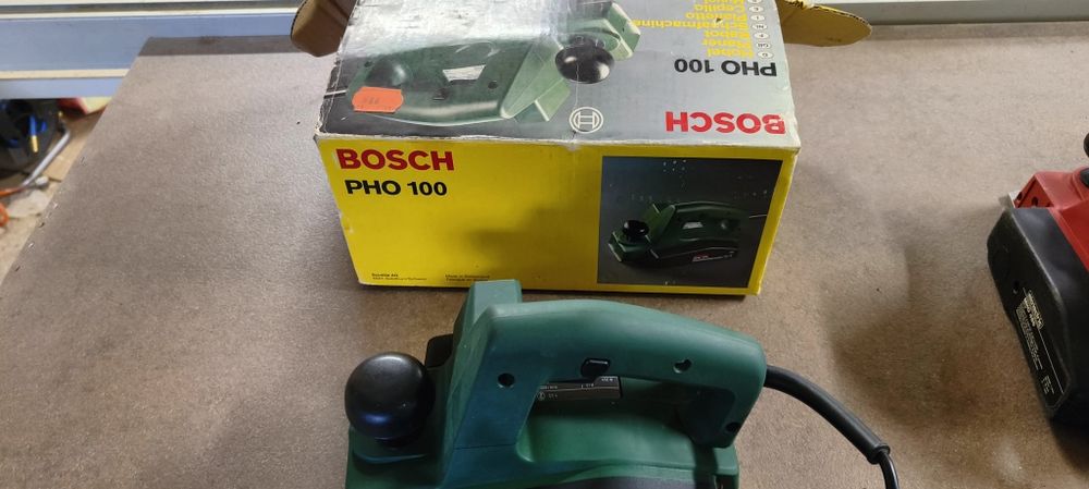 Електрически рендета Bosch PHO 100