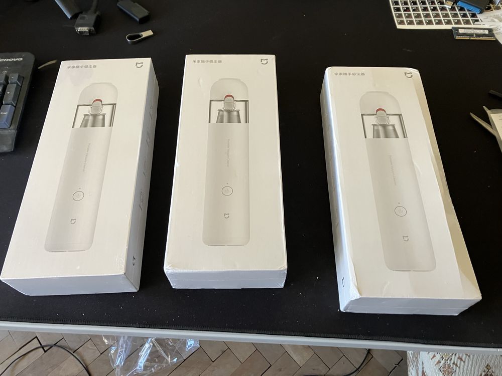 Оригинална прахосмукачка Xiaomi Mi Vacuum Cleaner Mini 120W - НОВA!