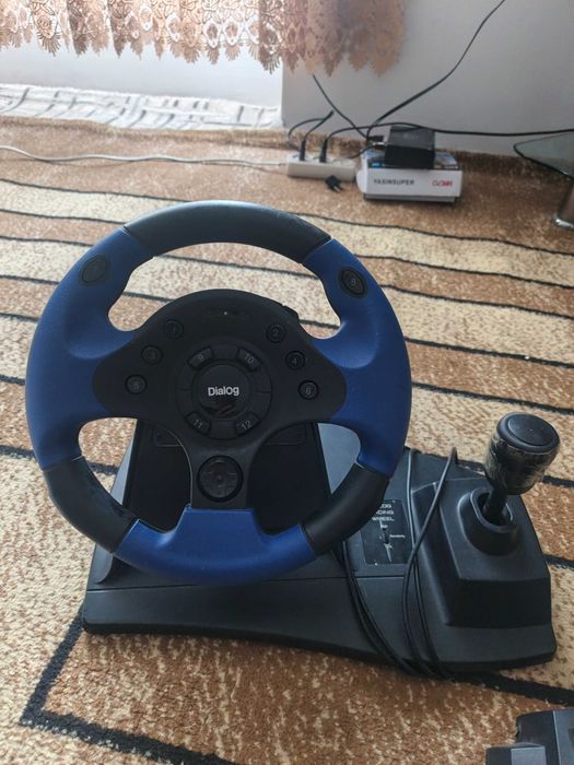 Игровой руль джойстик