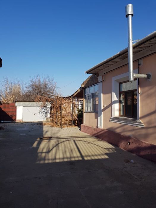 Дом Туркестан