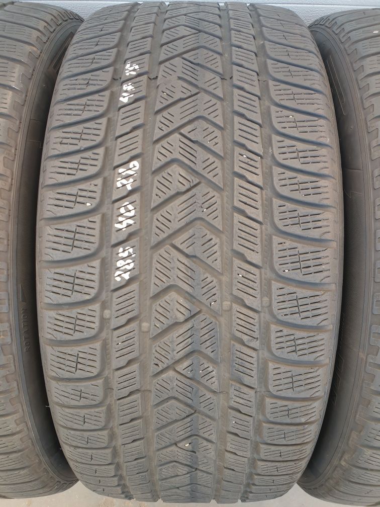 Зимни гуми за Джип PIRELLI Scorpion Winter 285 40 R21 дот 4615