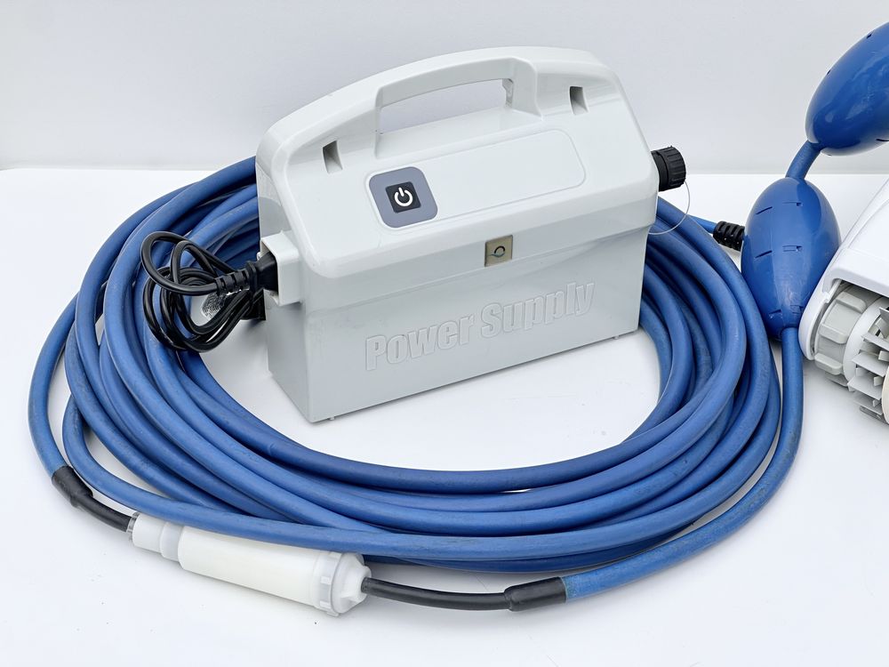 Robot de piscină Dolphin Novarden NSR50