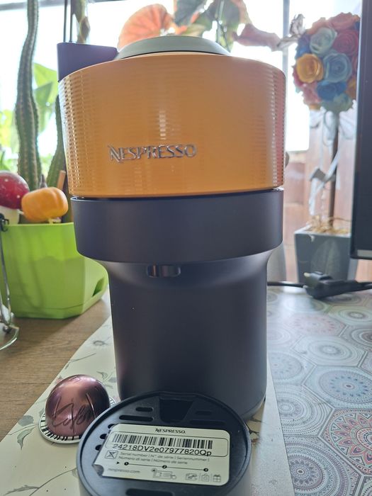 Кафемашина Nespresso VERTUO POP
