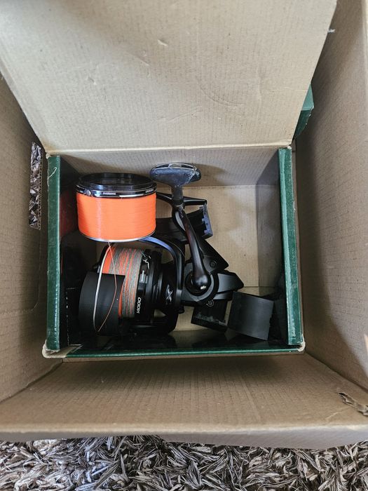 Vand 2 mulinete Shimano ultegra 14000 xtd