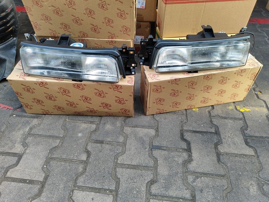 Мазда фара переходка , поворотники, решетка