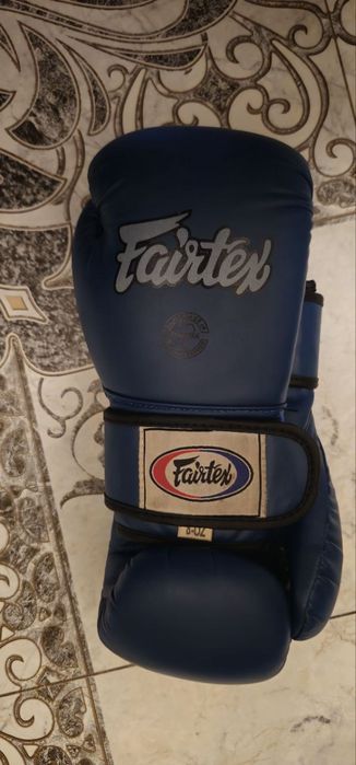 Fairtex berchatka xolati zor razmer 8 oz