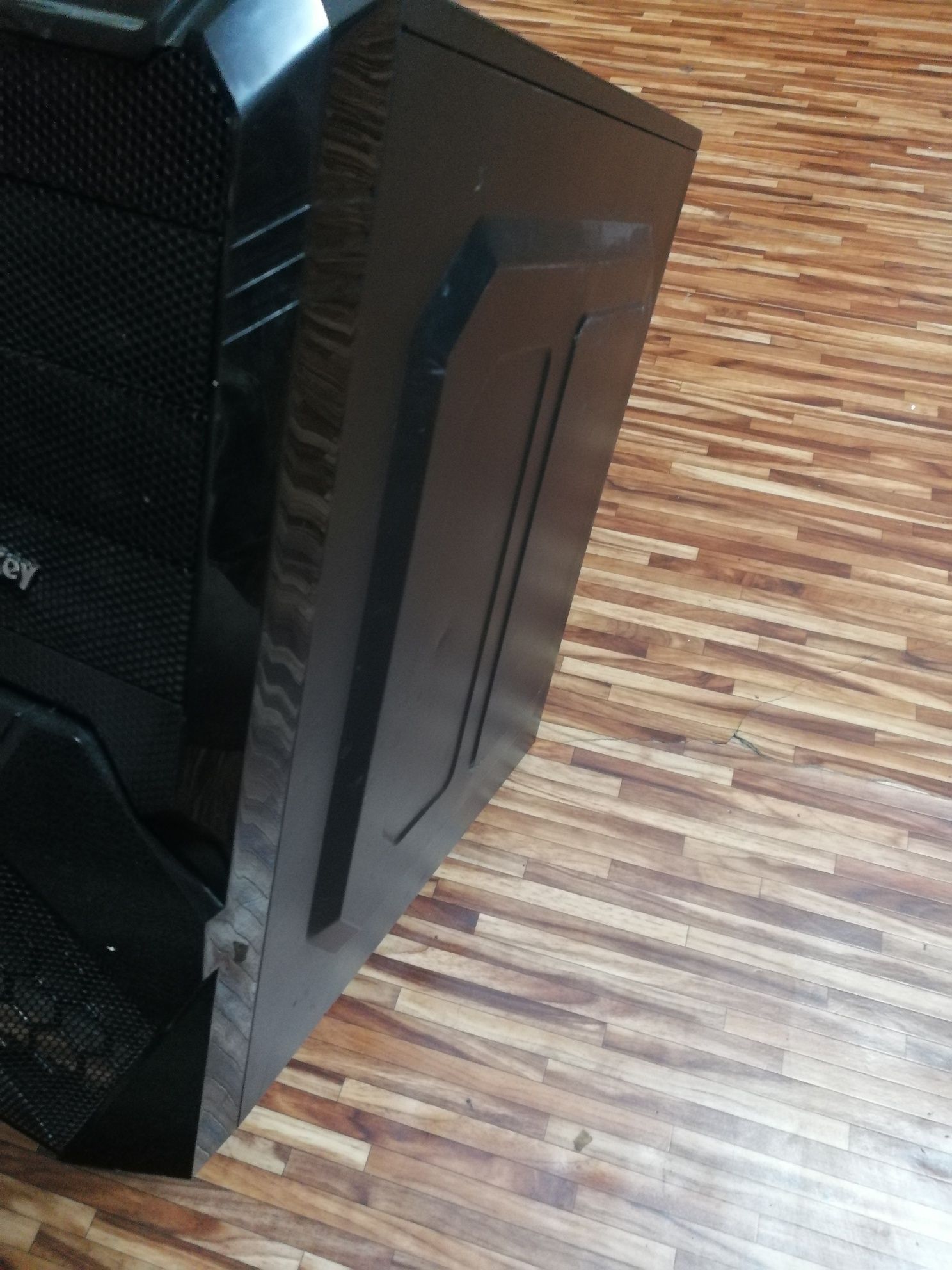 Intel core 2 quad q8300