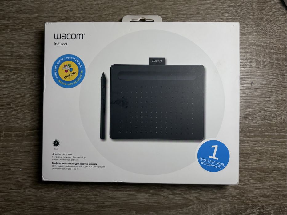 Графичен таблет WACOM Intuos S