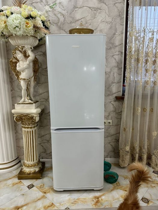 Продам холодильник возможно доставка