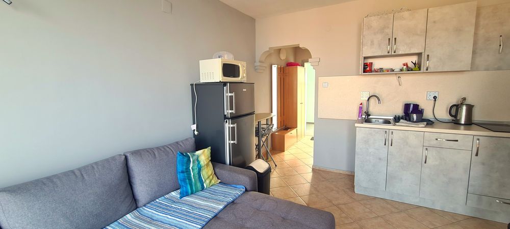 Продава се Двустаен апартамент в Черноморец - 75 кв.м за 1134 €/кв.м - Снимка #3