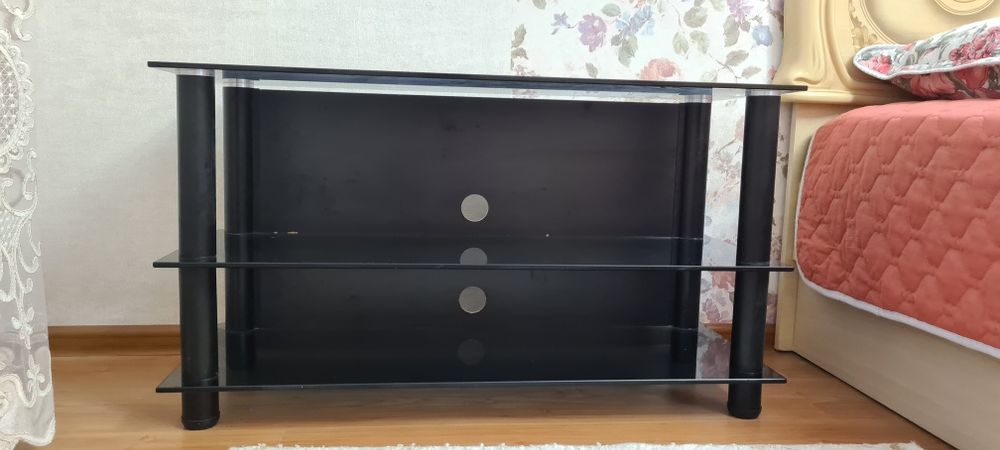 Тумба под телевизор