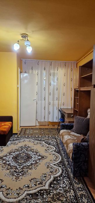 Dau în chirie apartament cu una camera - 7 noiembrie