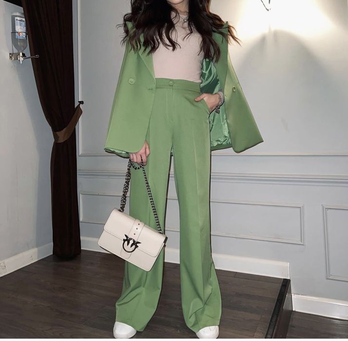 Женская одежда