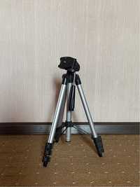 Continent Tripod b3