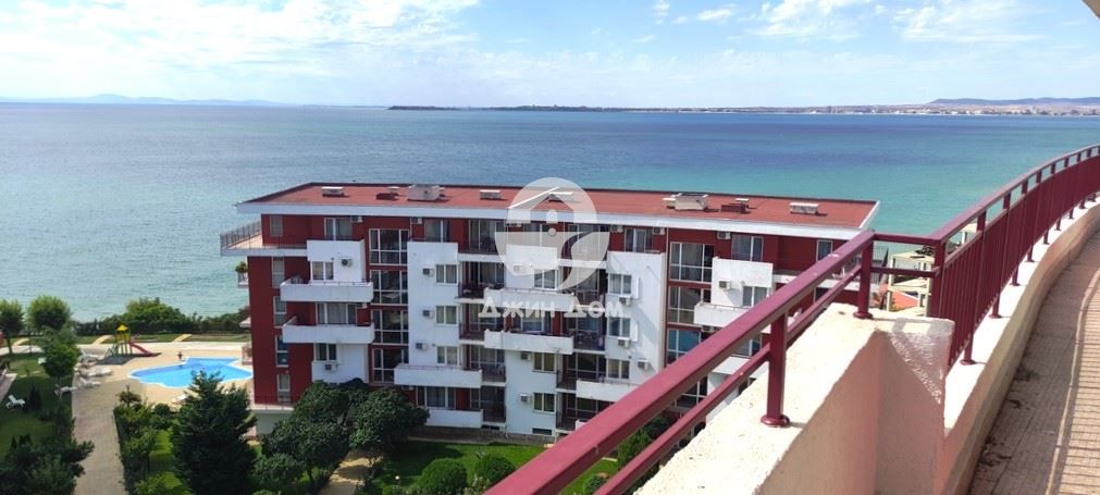 Продава се Тристаен апартамент в к.к. Елените - 135 кв.м за 1445 €/кв.м - Снимка #10