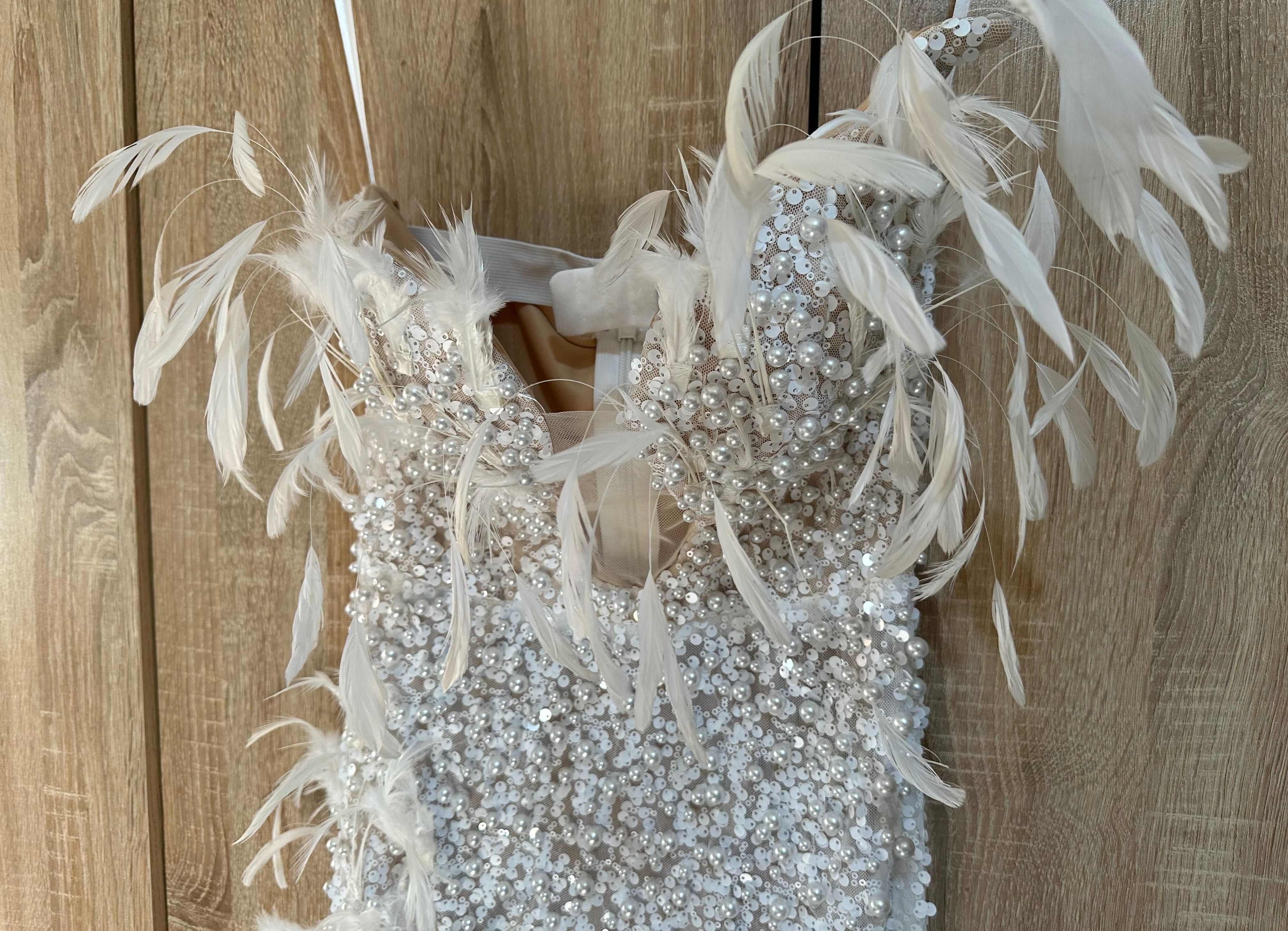 рокля на Reina Store
