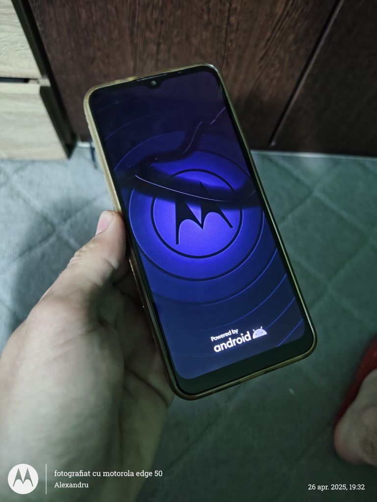 Telefon Motorola g9 play terminat de soartă+încărcător cu fir+2 huse..