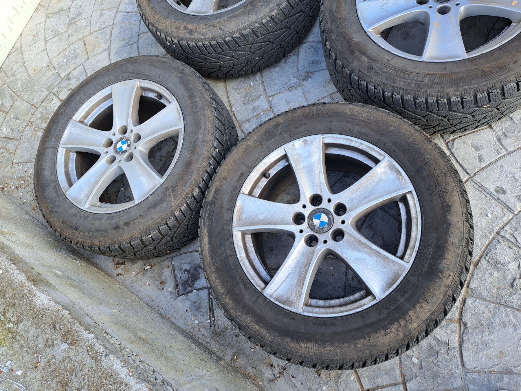 Гуми с джанти 255/55R18