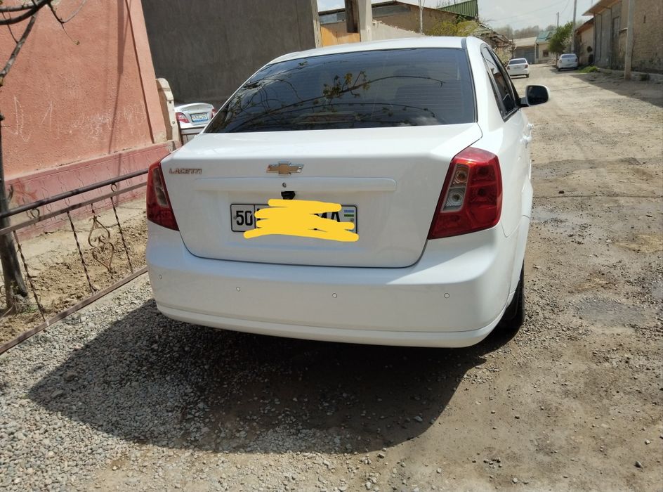 Chevrolet Gentra 3 pozitsiya