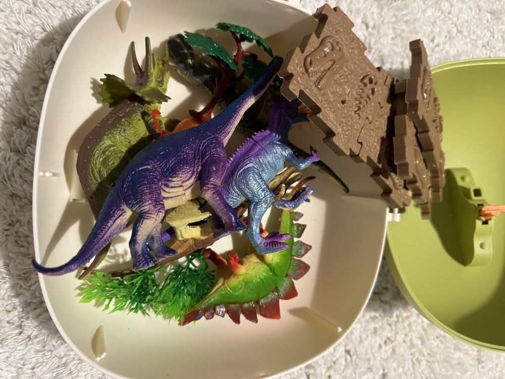 Cutie dinozauri geanta - dinosaur pack