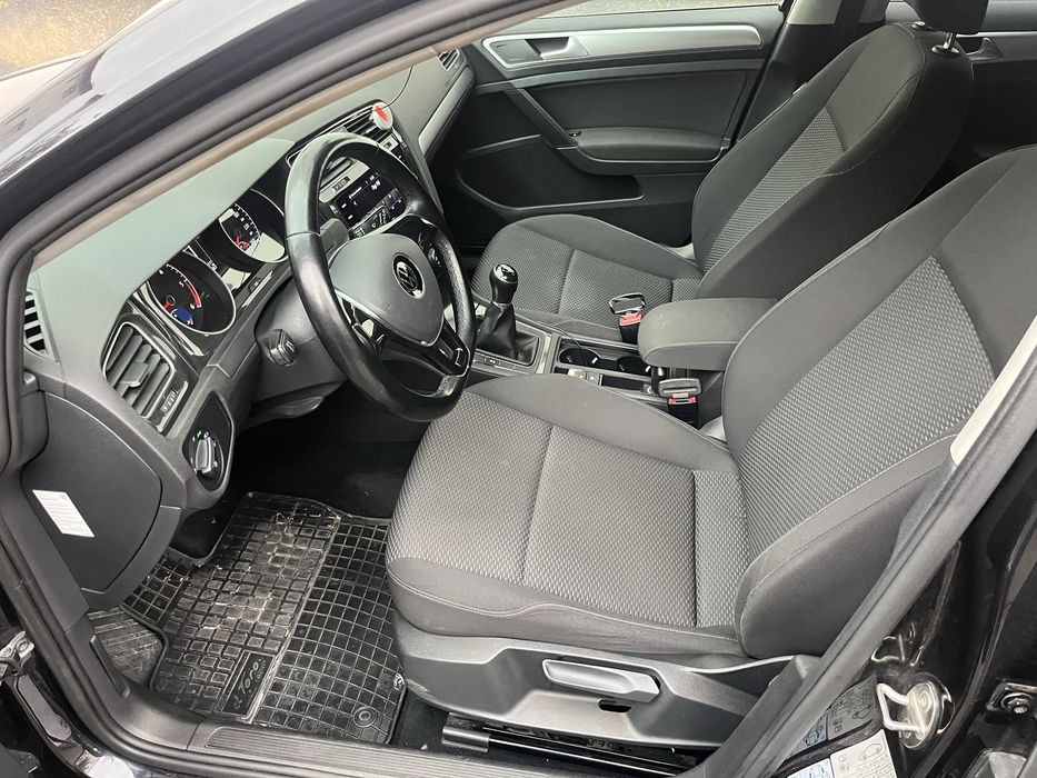 De vanzare VW Golf 7 din 2018