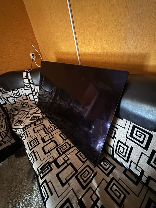 Smart tv oled Panasonic 140cm diagonala