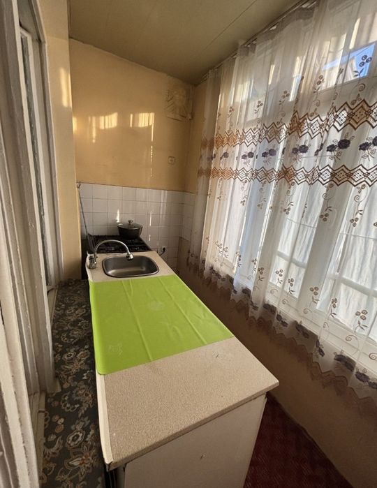 Чиланзар 21 срочно продаётся квартира 3*4/3/4.Балкон 1,5х3