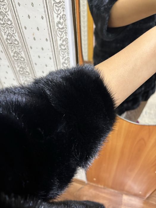 Продам норковую шубку