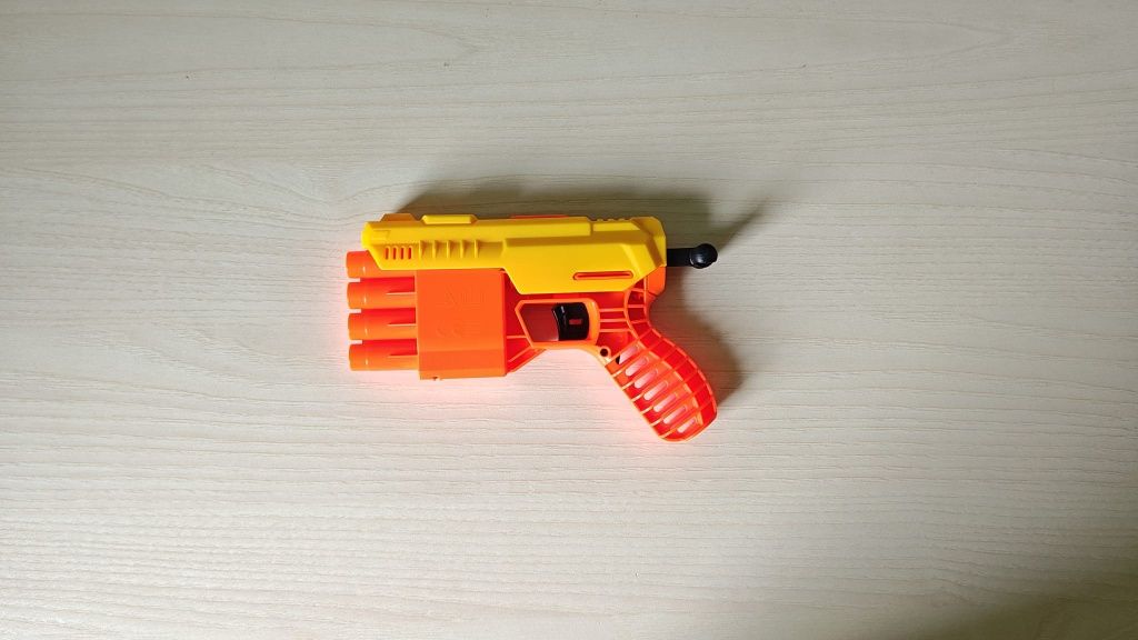 Vand arme - pusti de jucarie Nerf