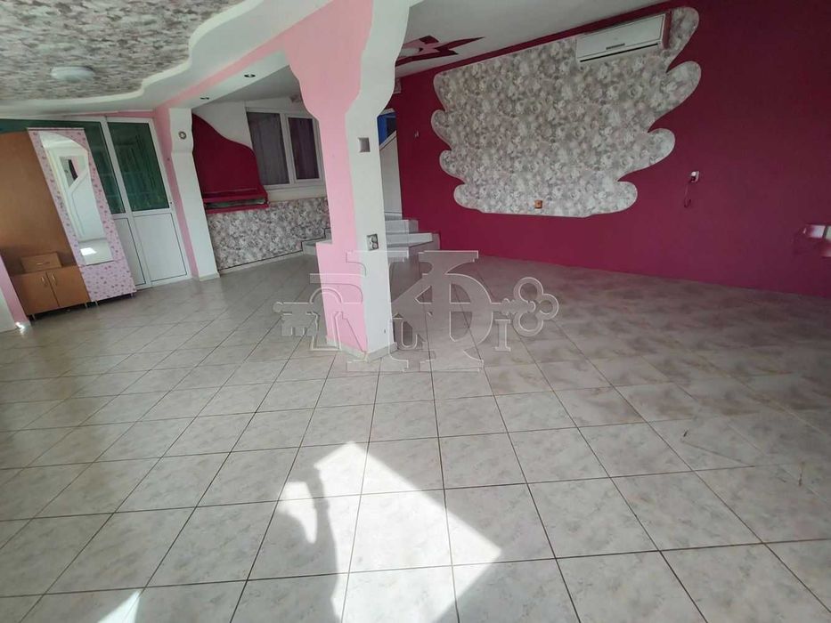 Продава се Къща в с. Царевец, Област Добрич - 100 кв.м за 332 €/кв.м - Снимка #2