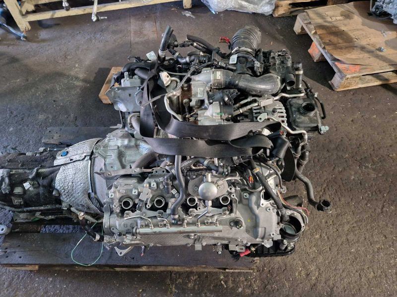 Двигател за BMW X5
4,4 литра бензин 
код на мотора N63B44D