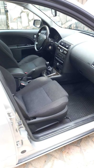 Vand Ford Mondeo 1.8 benzina 2003/ MK2