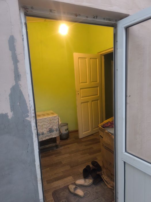 Продается дом на земле в нашем дворе