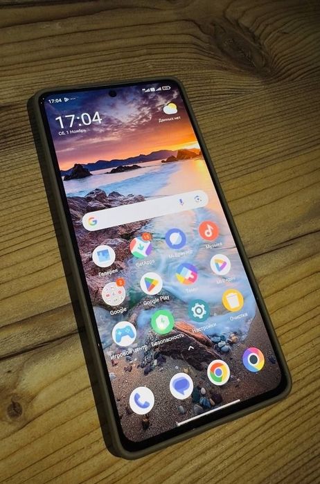 Продам Poco F5 256/4+8gb 5g