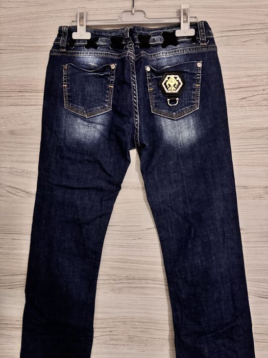 Нови дамски дънки Philipp Plein, Moschino, Dsquared, Gucci