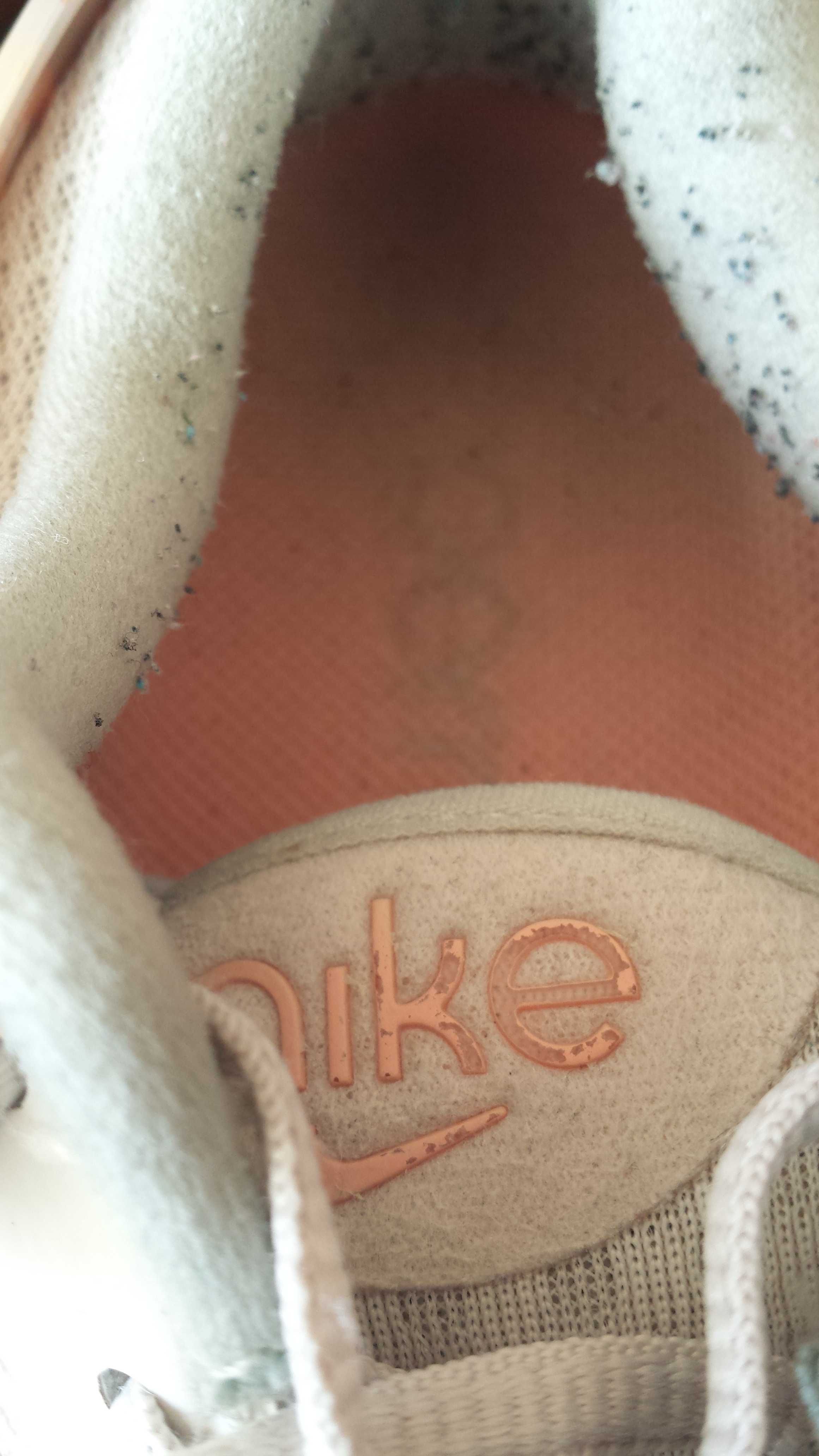 Обувки Nike Superrep Go 2 DJ3074 064 Desert Sand (40) за поправка