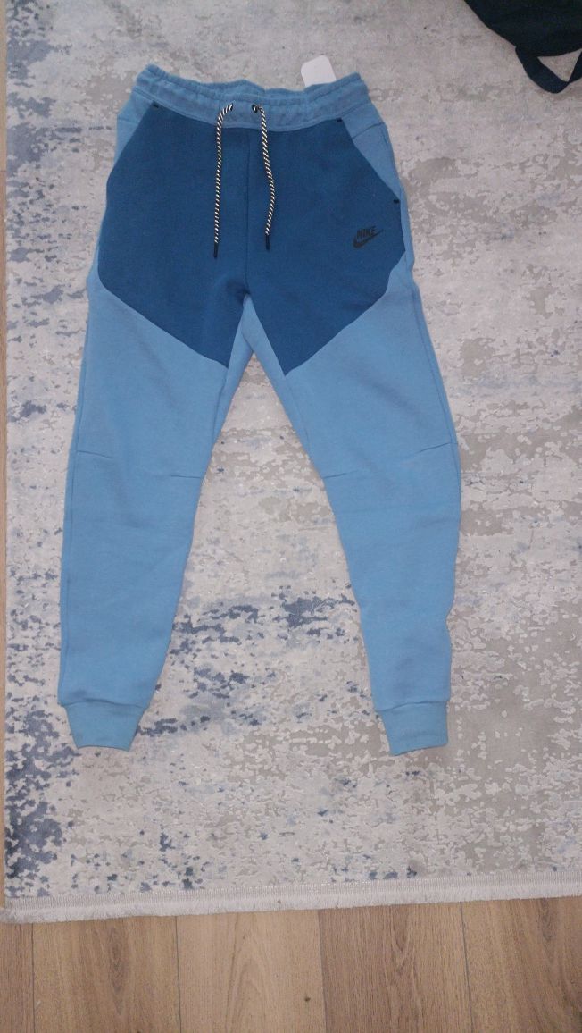 Nike Tech Fleece Dutch Blue