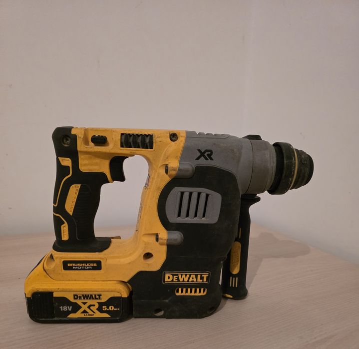 Rotopercutor DeWalt DCH273 2023