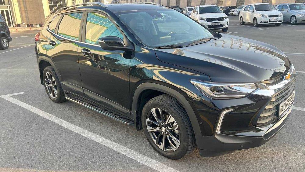 Tracker-2 Premier sotiladi